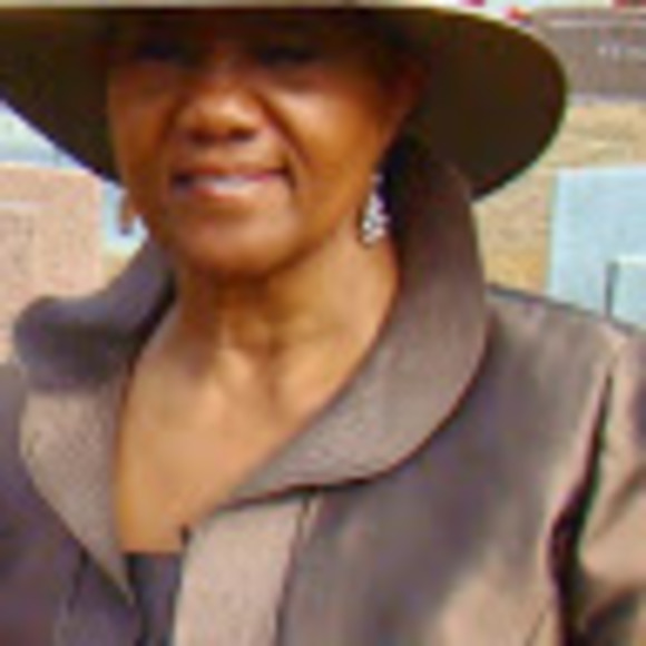 Meet your Posher, Mattie - Picture 1 of 1